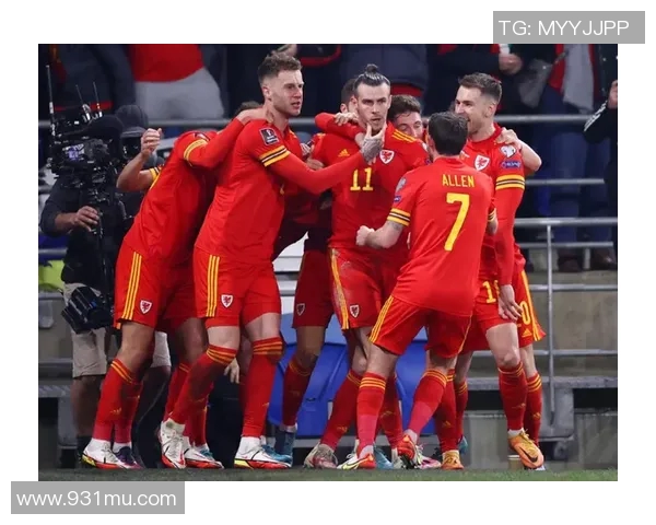 足球明星齐聚庆祝国庆展现爱国情怀与团结精神 足球明星齐聚庆祝国庆展现爱国情怀与团结精神